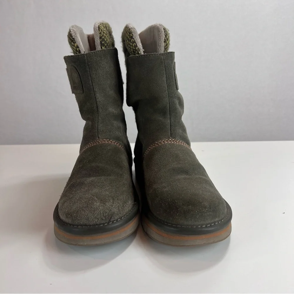 Sorel Campus Newbie Green Suede Boots Women’s Size 9 Winter Outdoor - Picture 2 of 9